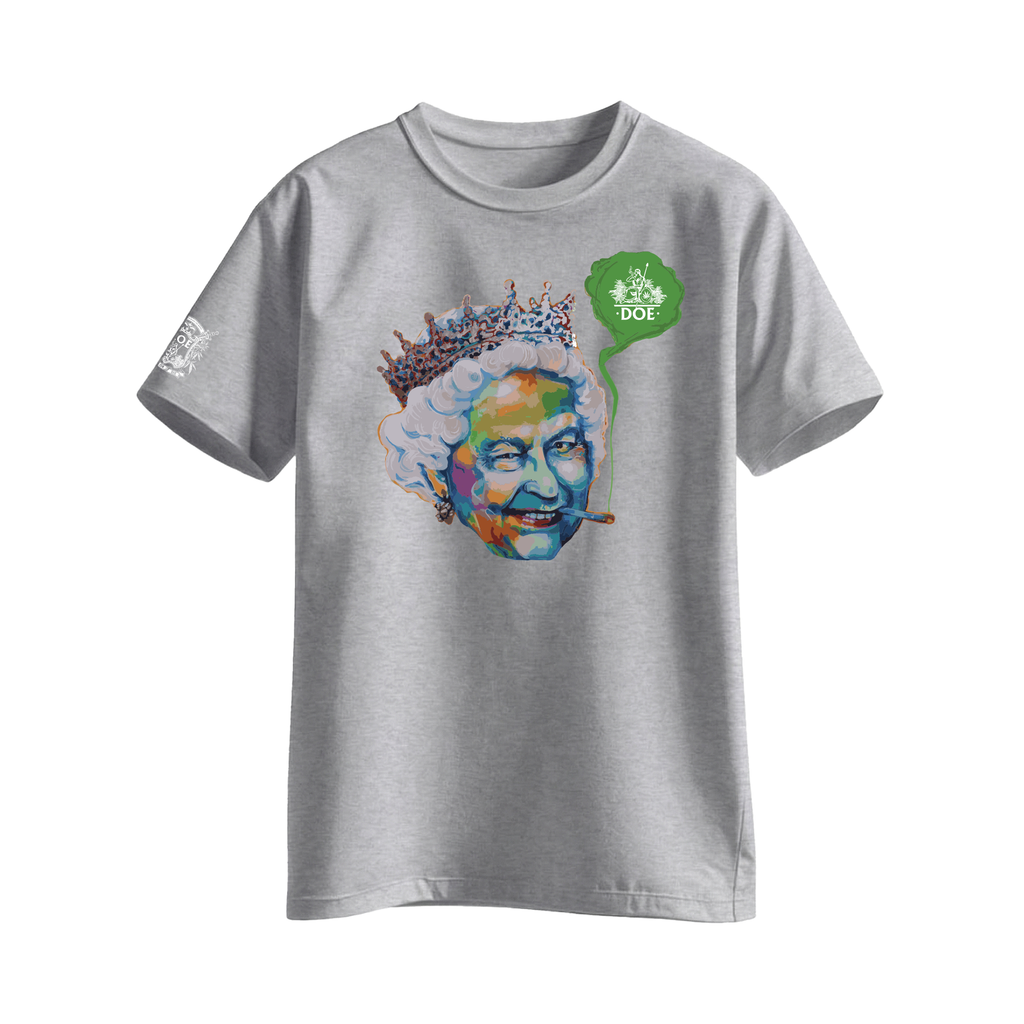 DOE Queen Logo - T-SHIRT